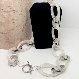 Repurposed Ann Taylor Silvertone Marbled White Acrylic Chain Necklace